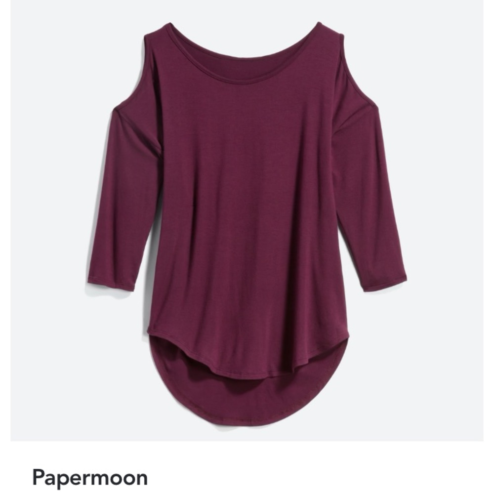 Papermoon cold shoulder top, never worn, size L
